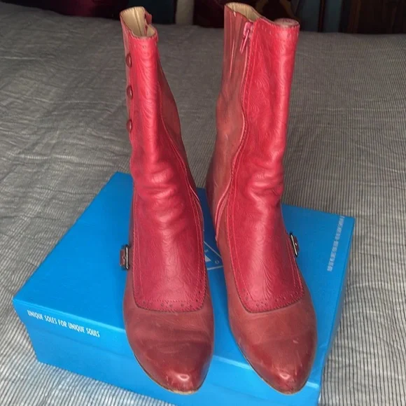 John Fluevog Red Ankle Boots - Picture 3 of 13